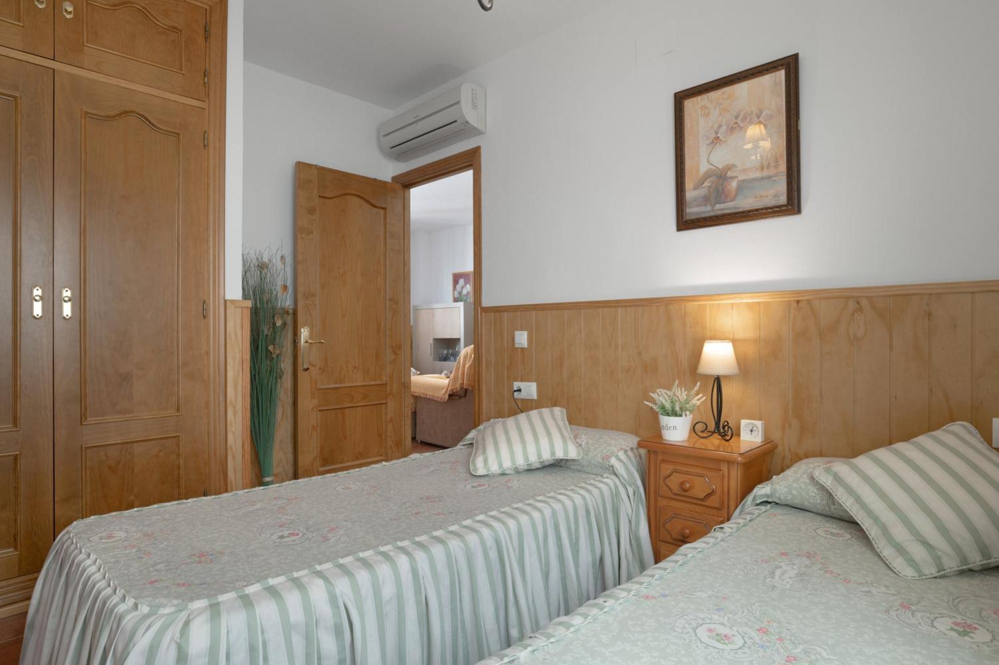 Apartamento Rocio - Solo Familias Conil De La Frontera Buitenkant foto